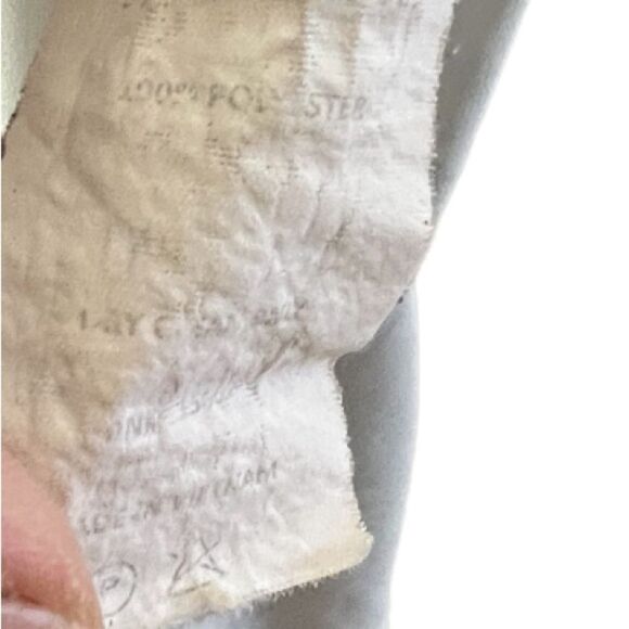 Lush Top - Picture 6 of 6